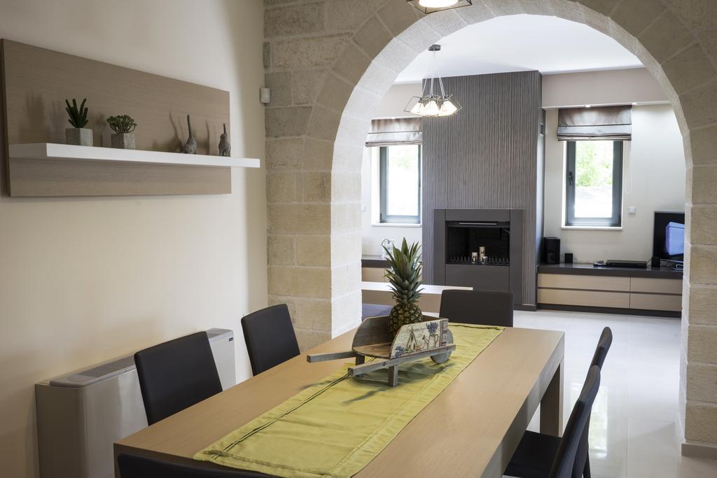Villa-Azalea Almirida Habitación foto